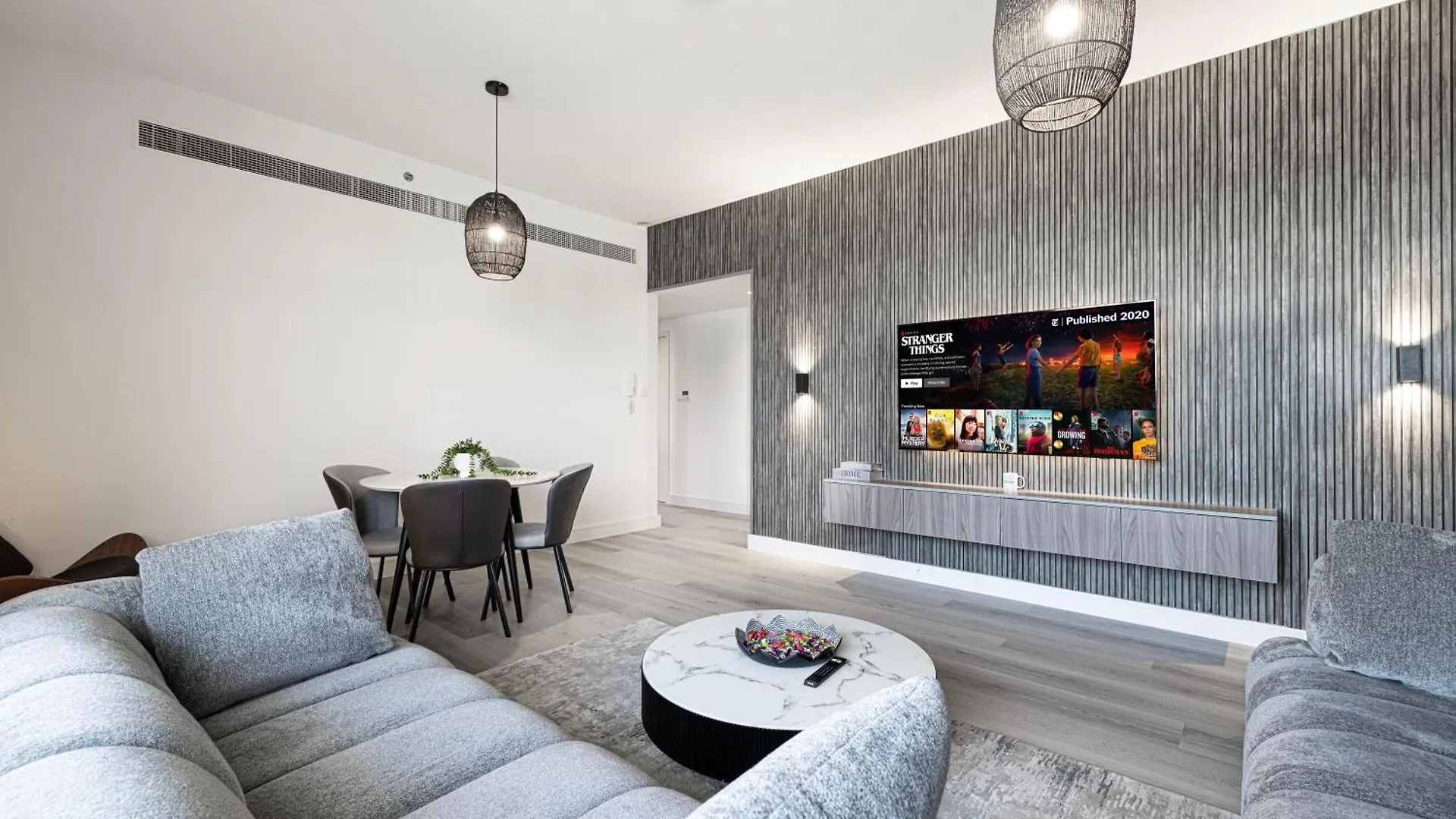 2 Bedroom Stone Haven By Blue Cloud Holidays Sharjah 0*,