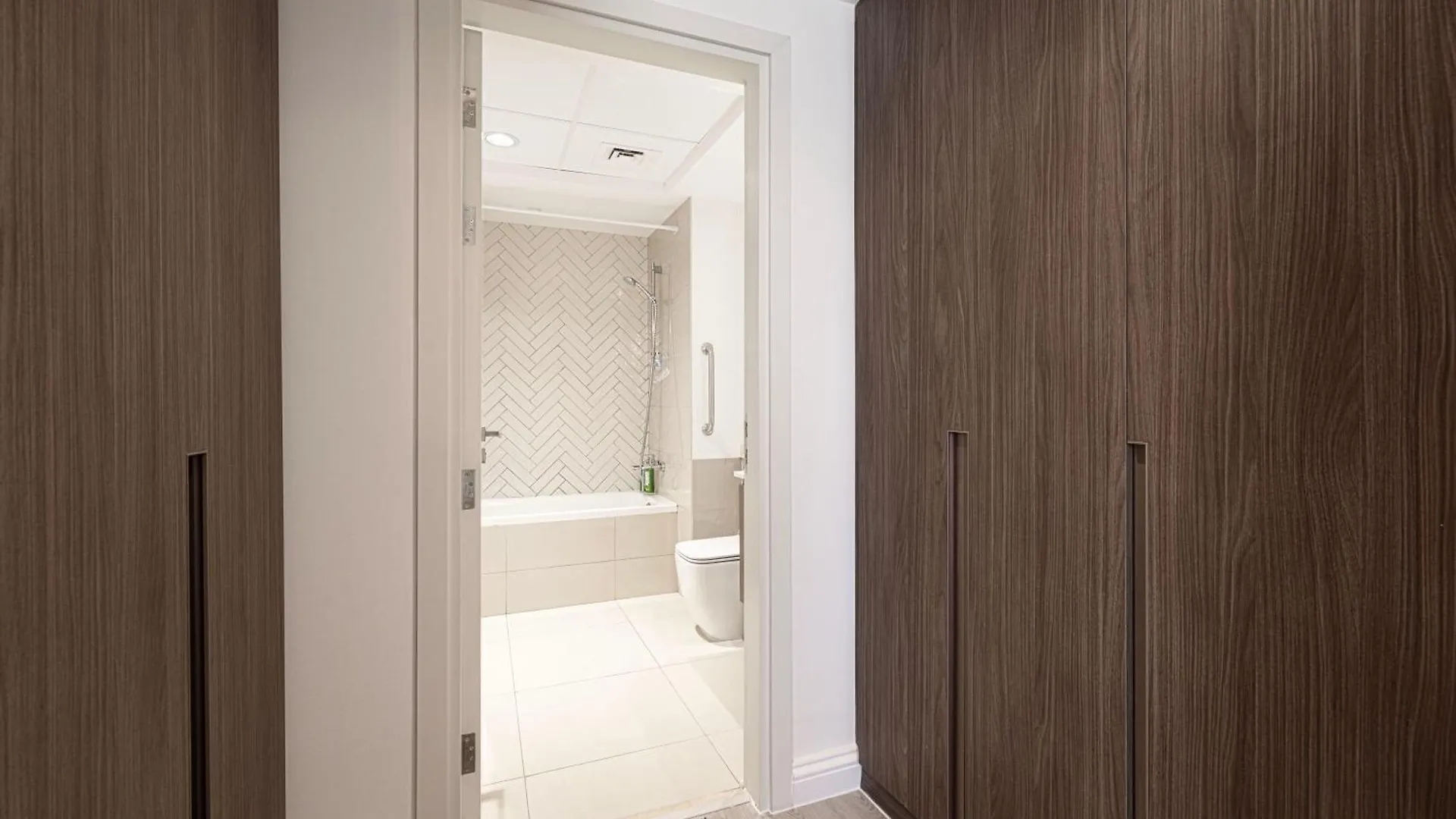2 Bedroom Stone Haven By Blue Cloud Holidays Sharjah United Arab Emirates