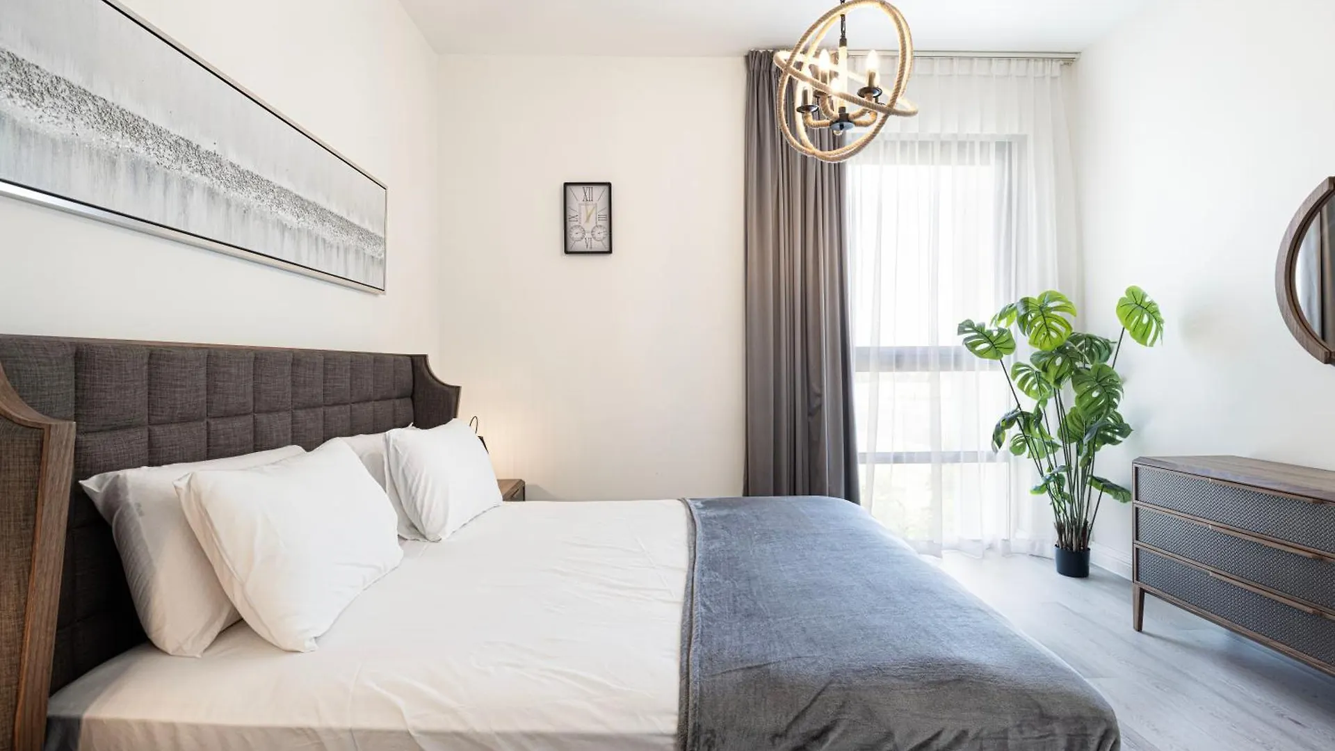 Apartment 2 Bedroom Stone Haven By Blue Cloud Holidays Sharjah